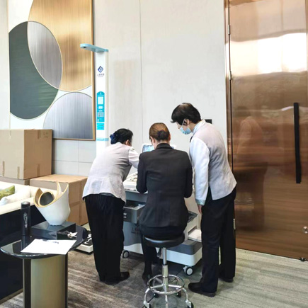 SH-T16智能體檢一體機西安香榭匯灃售樓部裝機培訓